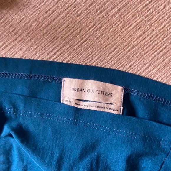 SOLD UO Bengaline square neck cropped top in blue - Picture 4 of 4